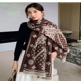 Designer silk Scarf Fashion womens 4 Seasons Pashmina Classic scarf printed alphabet luxury scarves autumn winter style2683