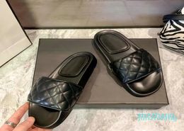 Designer Women Platform Slippers Nonslip Outdoor Boots Soft Sandals Beach Slides Girls Leather Casual Ladies Shoes
