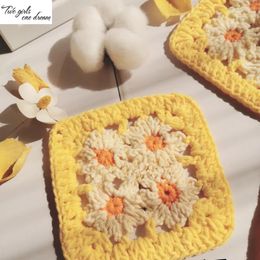 Table Mats Handmade Crochet Square Wool Woven Small Daisy Flower Decoration Cup DIY Clothing Patches Customizable 14cm 10pcs/