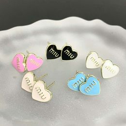 Designer Miui Miui Earrings Miu Family's Unique Enamel Base Oil Letter Love Earrings with Light Luxury and High Grade Feeling Earrings Female Fragrant Style Earrings