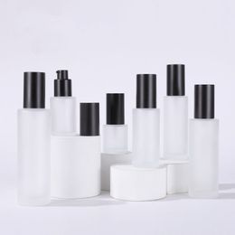 Wholesale Clear Straight Shoulder Transparent 20-120ml Frosted Emulsion Bottle With Black Cap