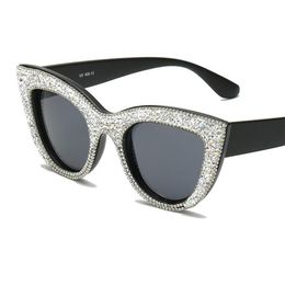 High Quality Cat Eye Vintage Brand Designer Crystal Sunglasses Women Bling Rhinestone Glasses Rave Festival Party Eyewear249M