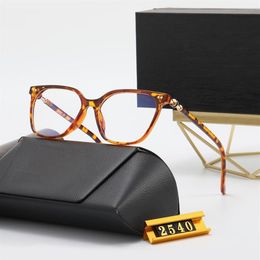 eyewear frames Retro optical Glasses frame famous brand Sunglasses fashion modeling transparent mirror Super light comfortable Tor268f