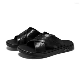 Slippers For Men 2023 Summer Designer Beach Shoes Male Solid Colour Genuine Leather Flip Flops Slipper