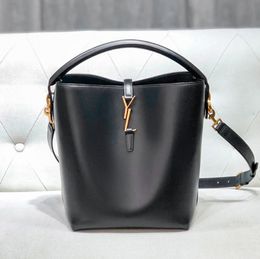 Mirror Quality LE 37 Designer Le5a7 Hobo Bucket S Handbag Shoulder Drawstring Womens Crossbody the Tote Bag Strap Purse Clutch Man Genuine Leather Bags