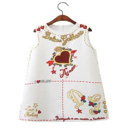 New Style Girls Dress Sleeveless Valentine039s Day Love Heart Printed Aline Princess Dress Baby Girl Dresses Kids Designer7350939