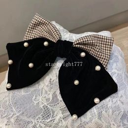 Fashion Houndstooth Velvet Spring Hair Clips With Pearls Bows Side Clip Hairpin Elegant Women Headwear Hair Accessories Gifts
