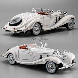 Electric/RC Car 1 24 1936 Benzs 500K Alloy Car Model Diecast Metal Classic Vehicle Car Model Simulation Sound and Light Collection Kids Toy GiftL231223