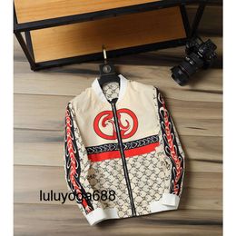 2023 New Jacket Designer Men Woman Coat Spring Autumn Outwear Windbreaker Hoodie Zipper Man Casual Hooded mens Outside Sport jacket