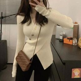 Women's Blouses Irregular Split Sweater Soft Stretchy T-shirt Stylish V Neck Button Decor Knitted For Fall Winter Elastic