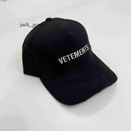 Vetements Hoodie Vetements Femme Ball Caps Good Quality White Vetements Fashion Baseball Vetements Women Embroidery Hats VTM Caps Win 910