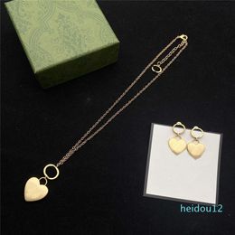 luxury- Newest Designer Heart Necklace Earrings Letter Printed Pendant Earring Women Classic Party Gift Necklaces Jewellery Sets268l