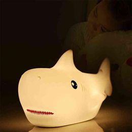 Sensore di tocco della luce della notte degli squali morbido silicone lampada animata simpatica per bambini per bambini decorazione per bambini in camera USB ricaricabile 7 colori W220344S