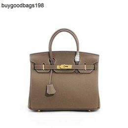 Designer Bags Handbags Womens 2024 New Litchi Pattern Fashion Handbag Red Bridal One Shoulder Cross Carrier Large Capacity