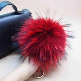 16cm Luxury Fluffy Real Raccoon Fur Ball PomPom Plush Size Genuine Fur Keychain Metal Ring Pendant Bag Charm K042-red 210409230v