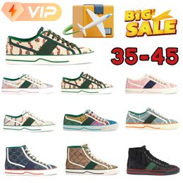 with boxs handbag Sneakers Designer shoes luxury sneaker casual shoes women men high top low top canvas shoes embroiderie lagre sizes EUR 35-45