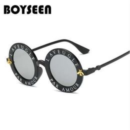 BOYSEEN Retro Round Sunglasses English Letters Little Bee Sun Glasses Men Women Glasses Fashion Male Female 15981239M