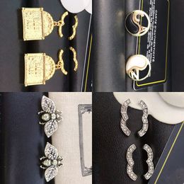 Charm Top Designer Letter Earrings Pearl Earrings Diamond Stud Earring Luxury Love Gift 18K Gold Plated Brand Wedding Jewellery Gifts