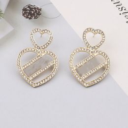 Plated Silver Luxury Brand Designers Letters Stud Geometric Famous Women Round Crystal Rhinestone Earring Wedding perty Jewerlry Circular Diamond 8376