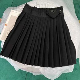 Skirts designer 23ss Designer Women Fashion Summer Casual Pleated Skirt Classic Print Pattern Dresses Women Low Waist A-line with Mini RP8T