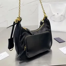 10S Woman Straw Bags Nylon Shoulder Bags Hobos Handbags Chain Purses Designer Crossbody Baguettes Lady Small Totes