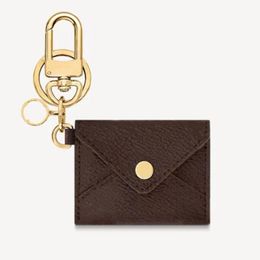 Designers Luxurys Wallet Keychain Keyring Fashion Purse Pendant Car Chain Charm Brown Old Flower M68863 Mini Bag Trinket Gifts Acc9441797