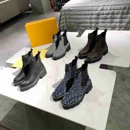 Дизайнерские женщины Beaubourg Angle Boots Specd густые роскошные сапоги