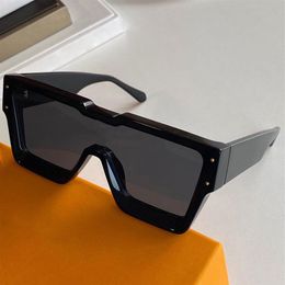 Mens Cyclone Sunglasses Z1547E fashion classic black angular line frame and deep bevel design thick plate reflective crystal decor2953
