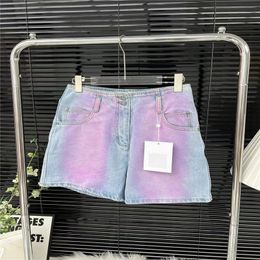 24SS Cotton Women Designer Shorts Jeans With Letter Crystal Button High End Milan Runway Brand Cowboy Casual Jersey Gradual Outwear Mini Denim A-line Hotty Hot Pants