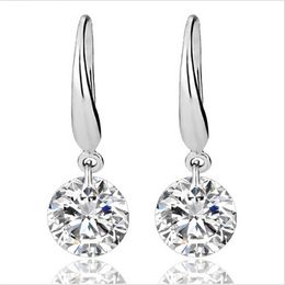 US GIA certificate 2 ct moissanite engagement earring for women 18K white gold moissanite heart shape gemstone earring for women245d