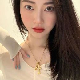 Ch Designer Cross Pendant Necklace Chromes Gold Full Diamond Double Female Inlaid Card Minority Clavicle Chain Jewellery Heart Sweater Lover Gift Luxury Fashion 3572