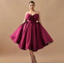 Fashion Burgundy Short Prom Dress 2024 Bow Knot Neck Ruffles Tea Length Satin Evening Formal Party Gowns Celebrity Style Vestido De Gala Robe De Soiree