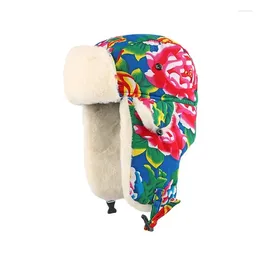 Berets Women Winter Warm Ear Protect Northeast Large Flower Cloth Cotton Bomber Hat Men Retro Ethnic Style Ski Lei Feng