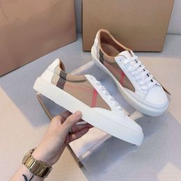 10A Designer Low-Top Canvas Shoes Cheque Leather Sneakers Vintage Round Toe Lace-up Shoes