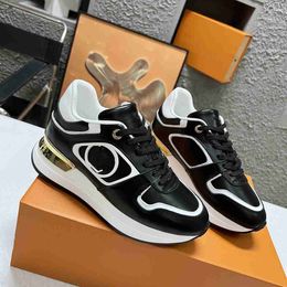 Designer Run Away Running Shoes Fashion Sneakers Women Luxury Sports Shoe Chaussures Casual Trainers Classic Sneaker Woman