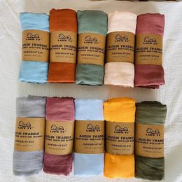 ベビーモスリンの布は毛布とおむつ生まれ綿ガーゼバスタオルカバーカバー幼児用純粋な色のスワドルラップ231222