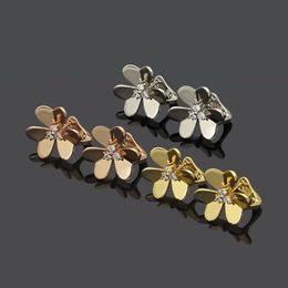Europe America Style Lady Women Titanium Steel Engraved Initials Three Diamond Flower Clip Hoop Earrings 3 Color218G