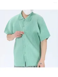 Men's Casual Shirts Miyake Pleated Fabric Summer Life Cuba Collar Short Sleeve Shirt Jacket JJ103 Marked.