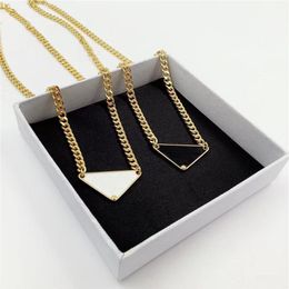 Luxury Pendant Necklaces Fashion for Man Woman Inverted Triangle Letter Designer Brand Jewelry Gift Mens Womens Trendy Personality338A