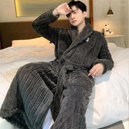 Men's Sleepwear 2024 Shower Robe Winter Warm Long Nightgown Kimono Man Pyjamas Thick Coral Fleece Bathrobe Casual Homewear