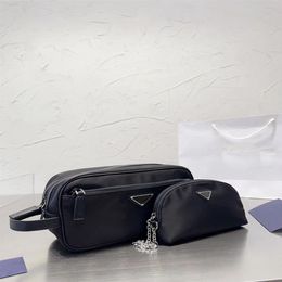 Designer Cosmetic Bag Men and Women Toiletry Bags Fashion Cases 2pcs Wrist Bag Lady Makeup Bags Large Capacity Purse Luxury Handba263l