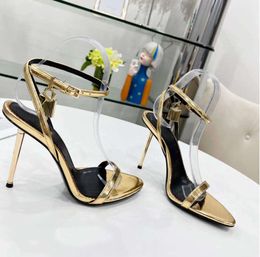 Luxury Tomxford Sandals metal padlock Narrow word band high-heeled sandal 10.5cm women's leather high-heeled shoes original box transportation 668