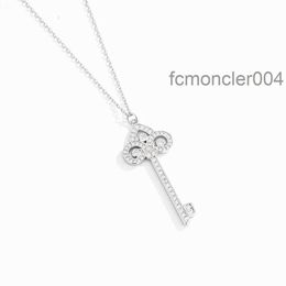 Fashion Key Necklace Female Sterling Silver S925 Small Design Lock Pendant Plated 18k Rose Gold Bone Chain Jewelry Gifts VSKM