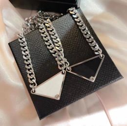 Inverted triangle pendant necklaces for white black silver gold chain for men women couple designer jewelry gifts chokers stainles6271241