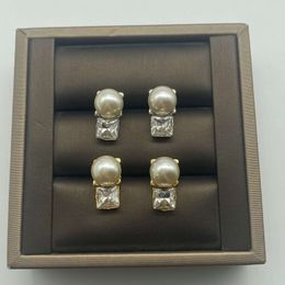 / M family new Pearl Rhinestone Earrings Miss Miao is simple mini fashionable sweet earrings