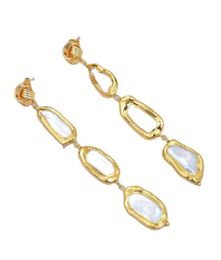 GuaiGuai Jewelry Cultured White Biwa Pearl With Electroplated Edge Dangle Stud Earrings Handmade For Women Real Gems Stone Lady Fa9905457