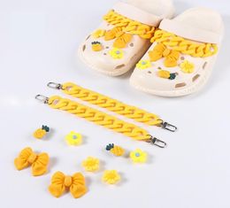 10-14PCS/Set Combination Charms PVC s Accessories DIY Chain Cute Flower Girl Gift For Shoe Decoration Jibz3933564