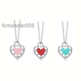 Fashion Luxury Classic Ti's High Version 925 Sterling Silver Heart Pendant Rivet Love Necklace Designer Jewelrys Birthday Christmas Gift Y240