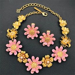 Necklace Earrings Bracelet Fashion Exaggerated Retro Do Old Flower Set For Women Luxury Collares Para Mujer Collar Necklaces 231225