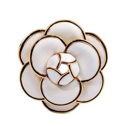 Designer Camellia Brooches High Quality Enamel Flower Brooches Multi-layer Petals Pins Fahsion Jewellery Gifts for Men Women White B265S